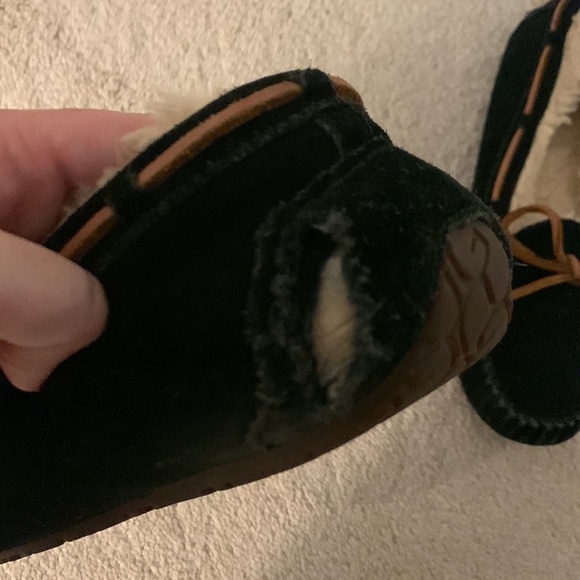 UGG Moccasin Slippers - Picture 4 of 9